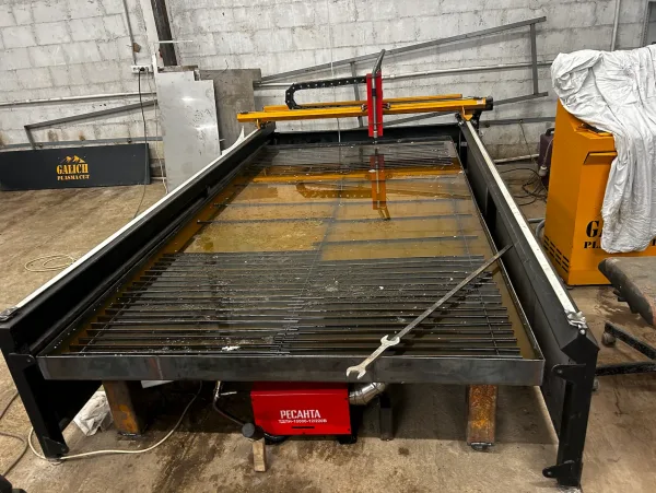 Производственный процесс на заводе металлоконструкций - кадр 2